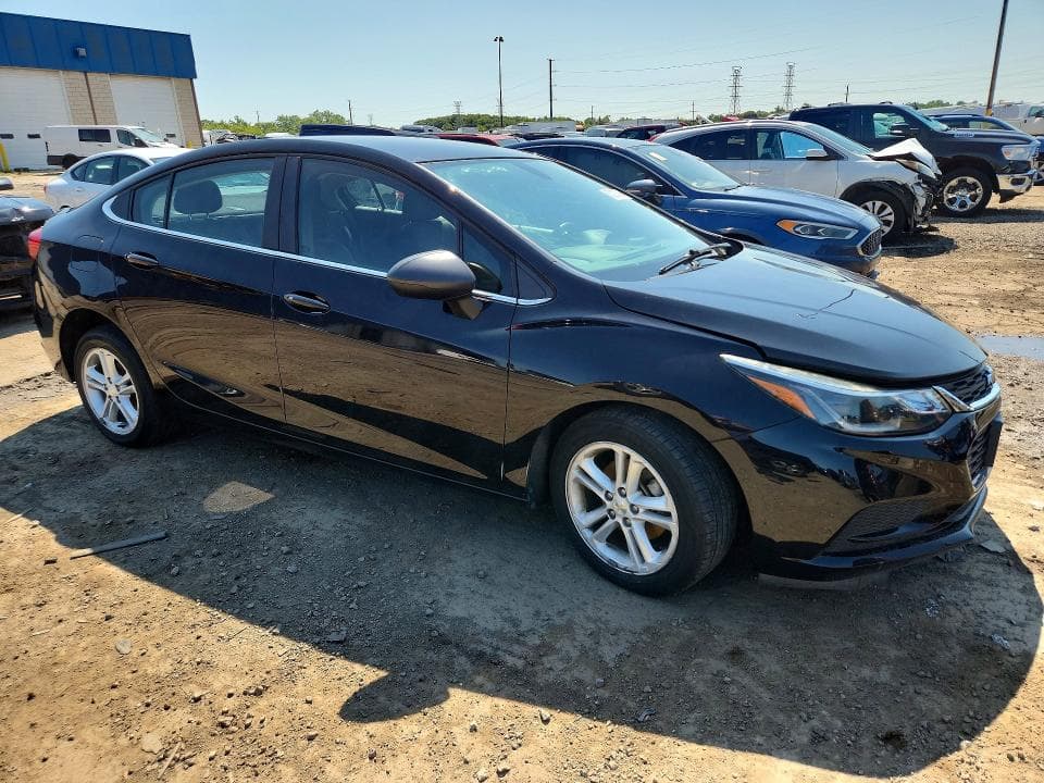 2017 CHEVROLET CRUZE LT 4