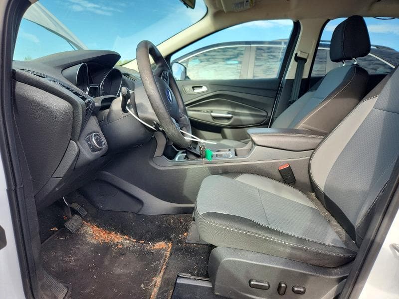 2017 FORD ESCAPE SE 7