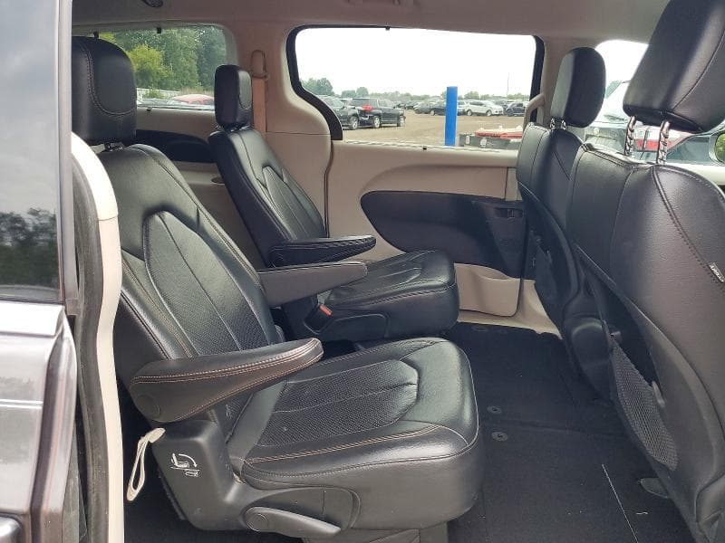 2018 CHRYSLER PACIFICA TOURING L 11