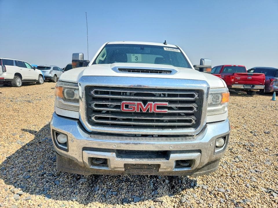 2018 GMC SIERRA K2500 SLT 5