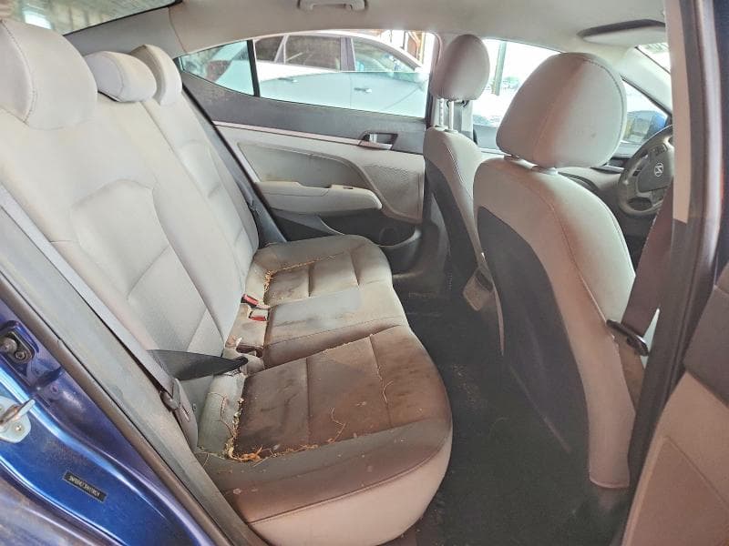 2017 HYUNDAI ELANTRA SE 10