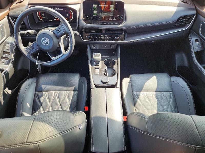 2021 NISSAN ROGUE PLATINUM 8