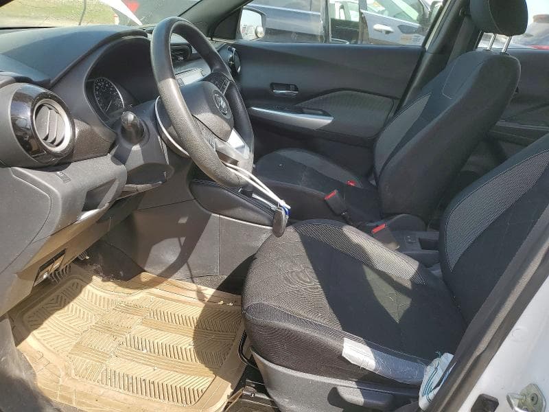 2019 NISSAN KICKS S 7