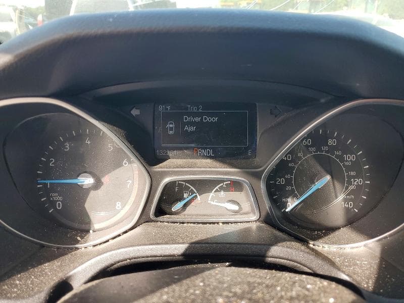 2017 FORD FOCUS SE 9