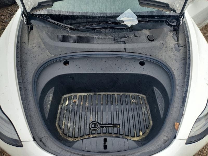 2022 TESLA MODEL 3 11