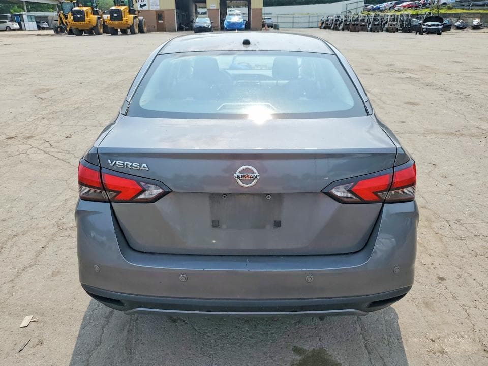 2020 NISSAN VERSA S 6