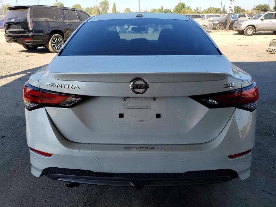 2021 NISSAN SENTRA SR 6
