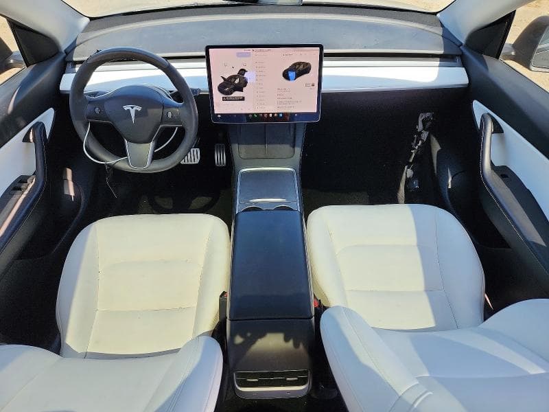 2021 TESLA MODEL Y 8