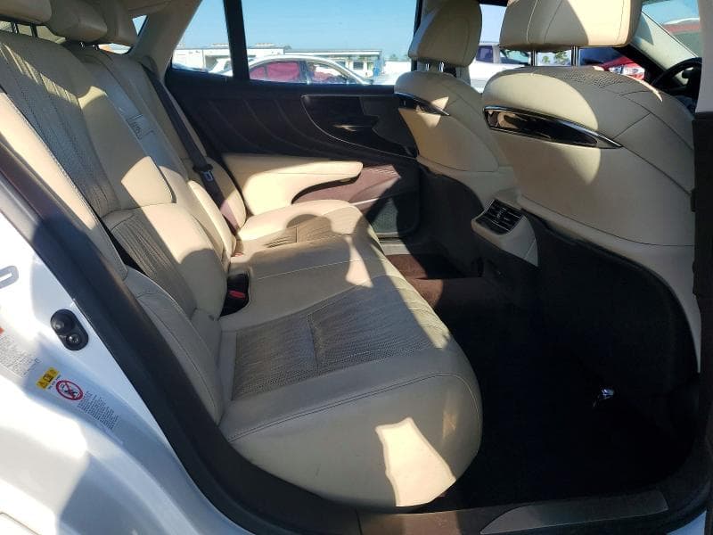 2018 LEXUS LS 500 BASE 10