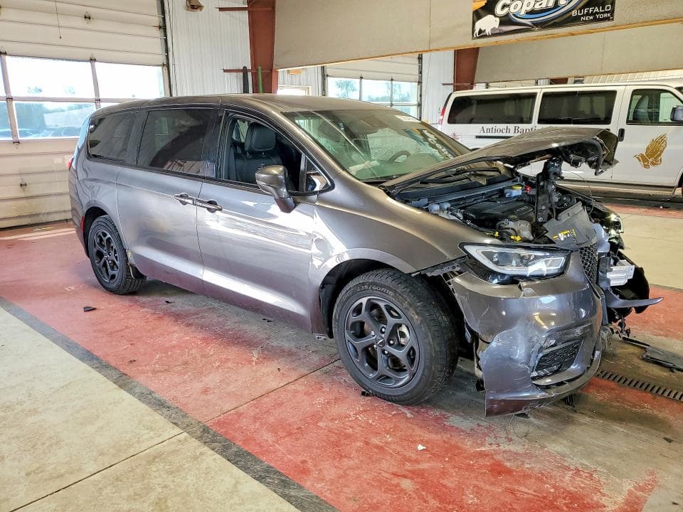 2022 CHRYSLER PACIFICA HYBRID TOURING L 4