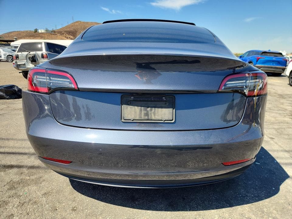 2023 TESLA MODEL 3 6