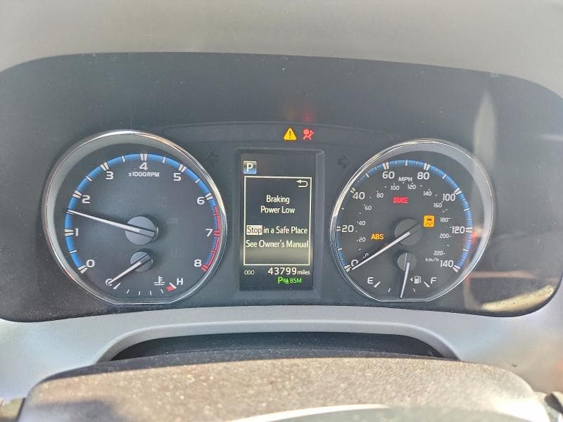 2018 TOYOTA RAV4 LIMITED 9