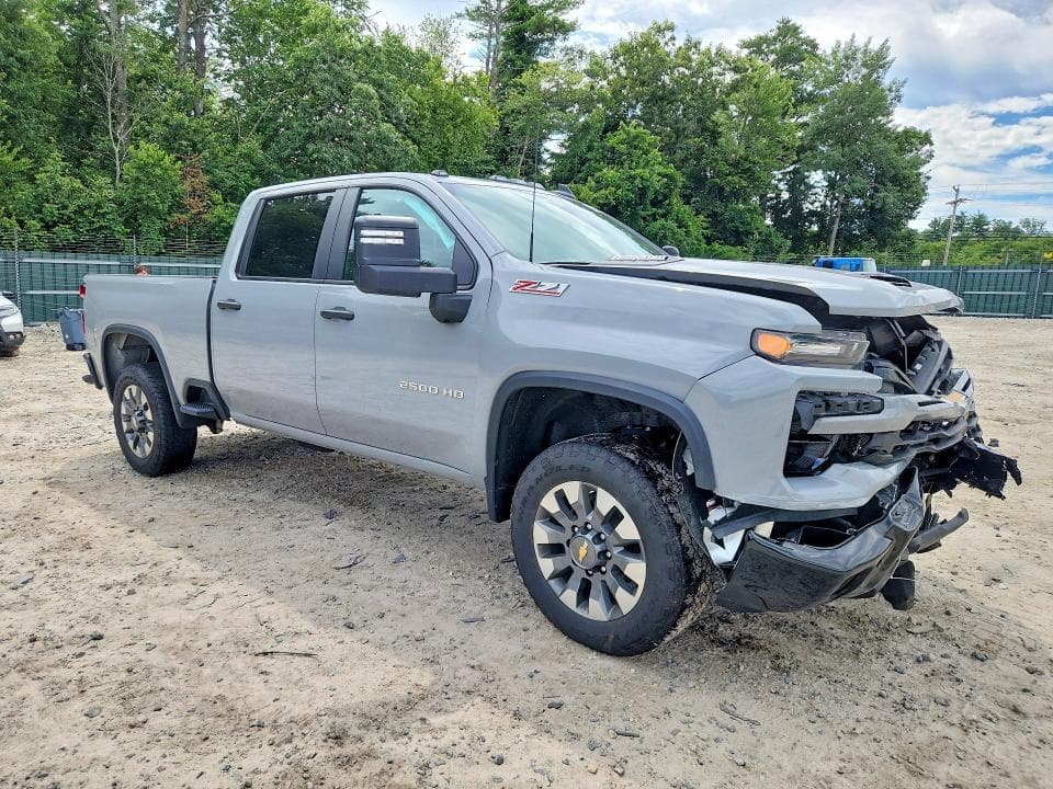 2025 CHEVROLET SILVERADO K2500 CUSTOM 4