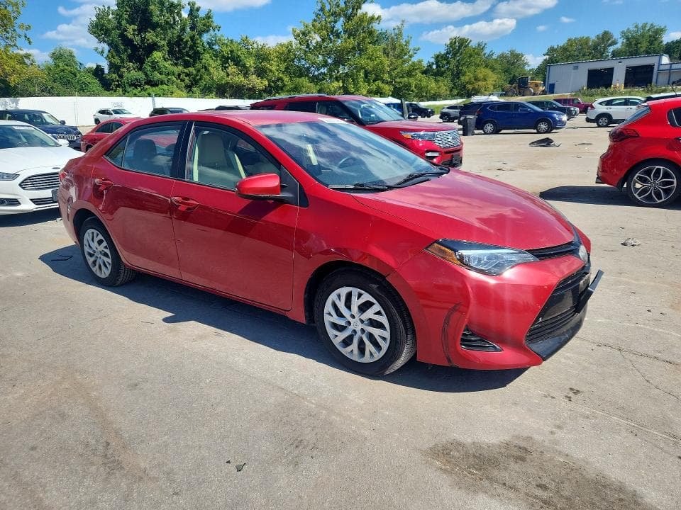 2018 TOYOTA COROLLA LE 4