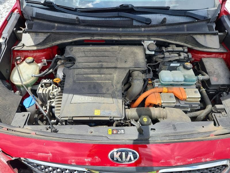 2018 KIA NIRO LX 12