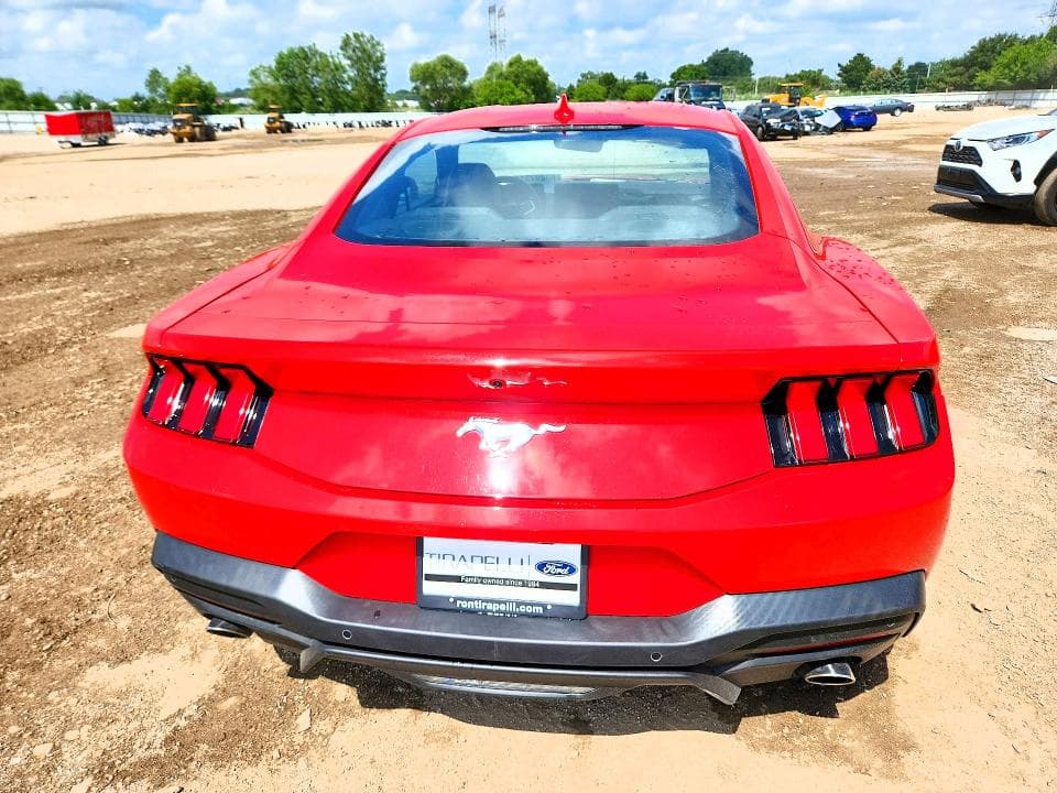 2026 FORD MUSTANG 6