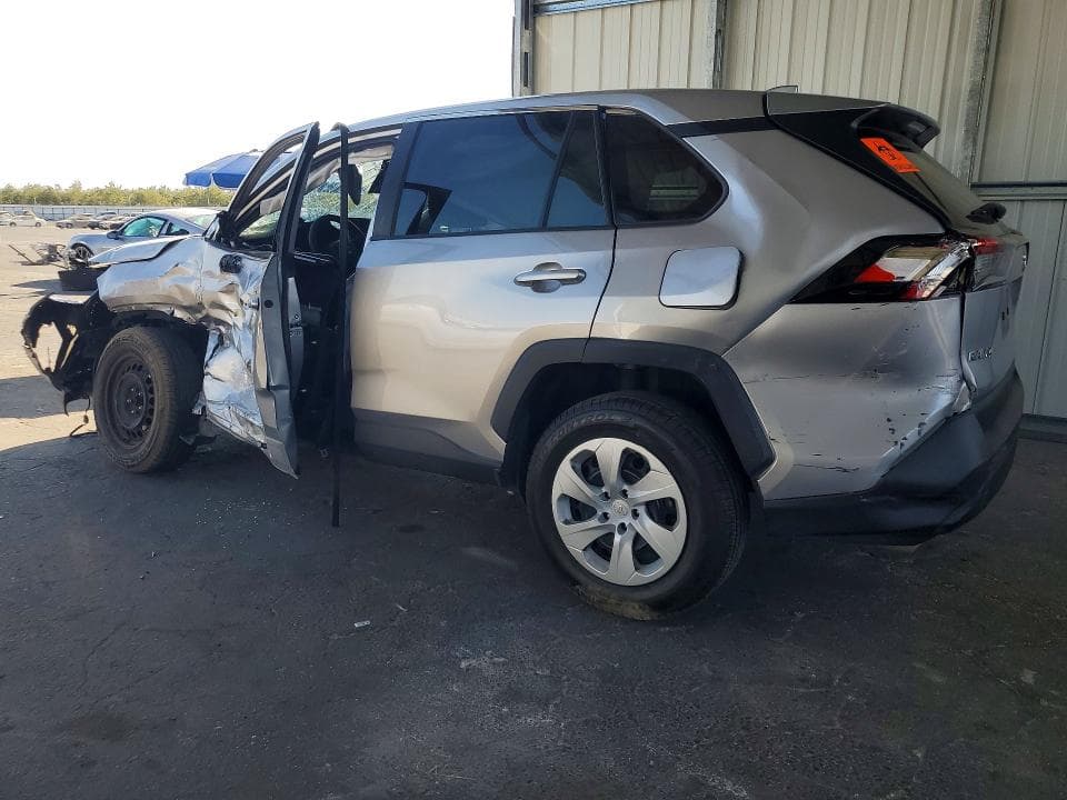 2023 TOYOTA RAV4 LE 2