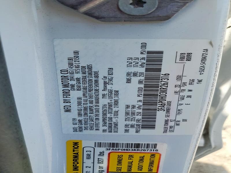 2019 FORD FUSION SE 12