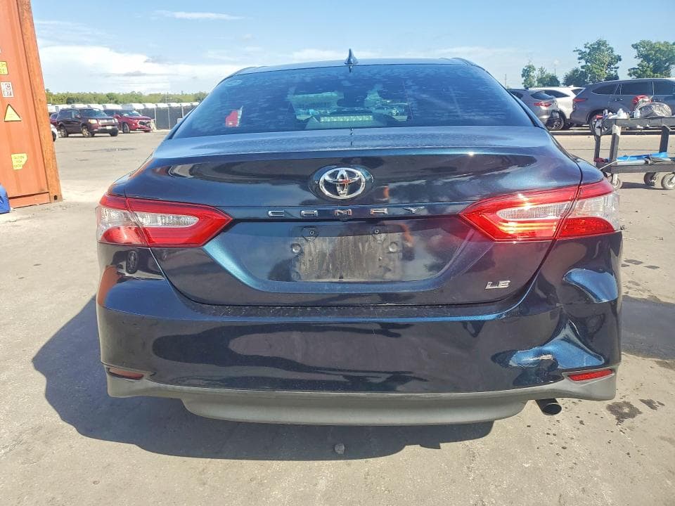 2020 TOYOTA CAMRY LE 6