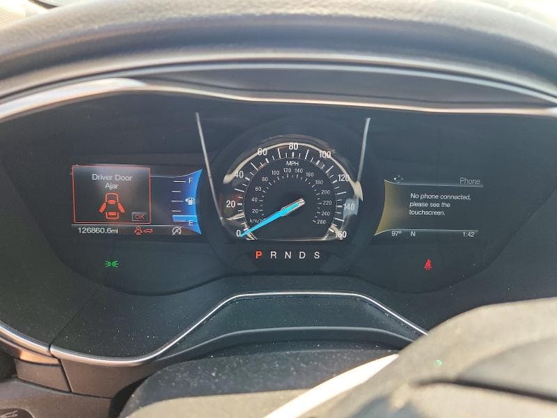 2017 FORD FUSION SE 9