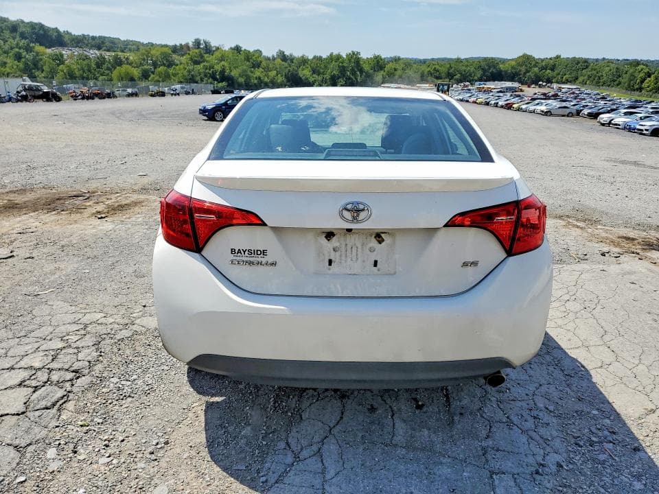 2018 TOYOTA COROLLA SE 6