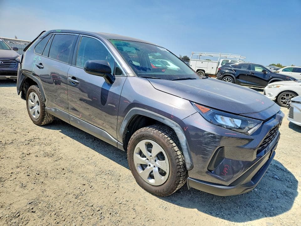 2022 TOYOTA RAV4 LE 4