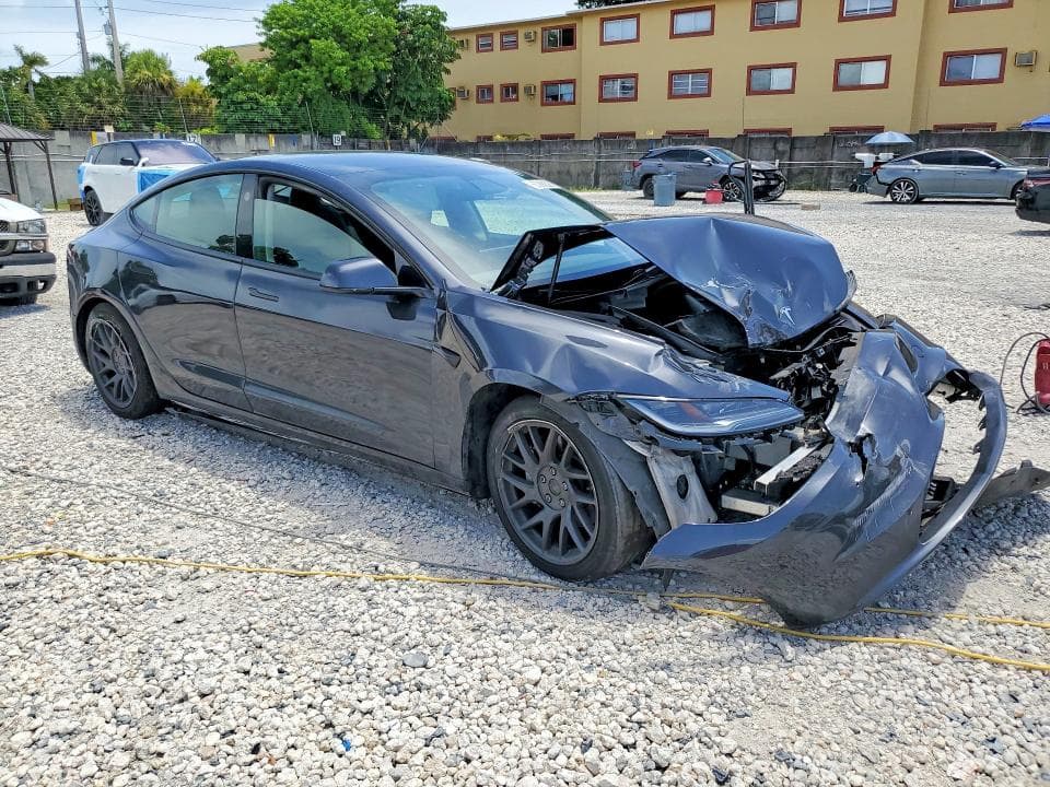 2025 TESLA MODEL 3 4