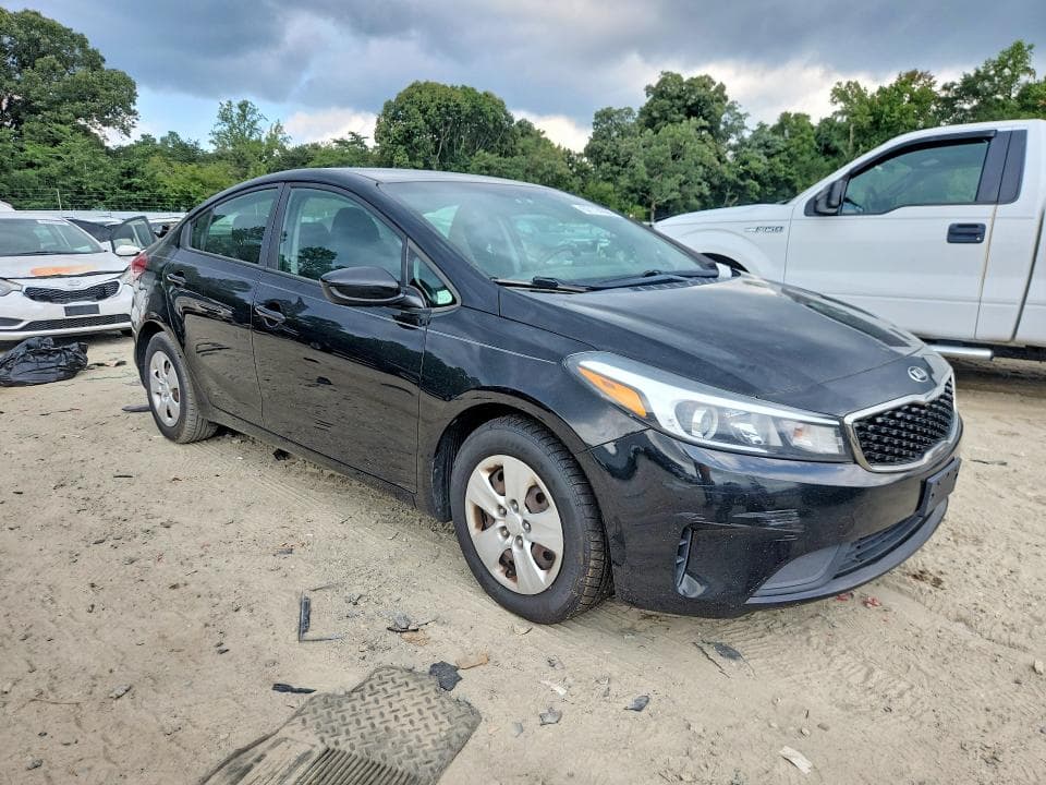 2017 KIA FORTE LX 4