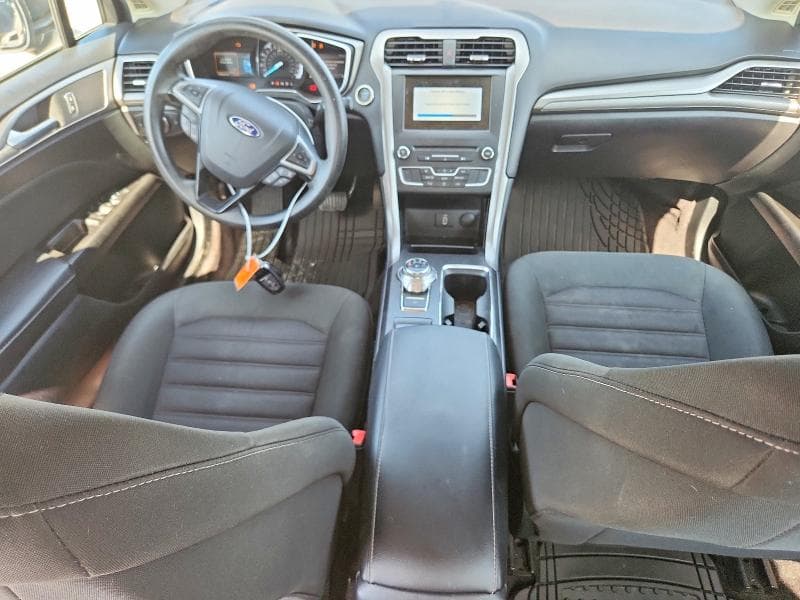 2017 FORD FUSION SE 8