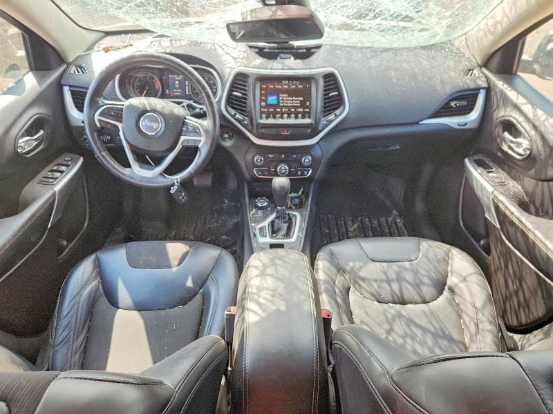 2018 JEEP CHEROKEE LATITUDE PLUS 8