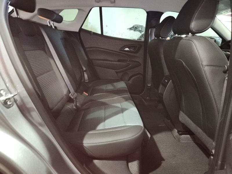 2025 CHEVROLET TRAX 1LT 11