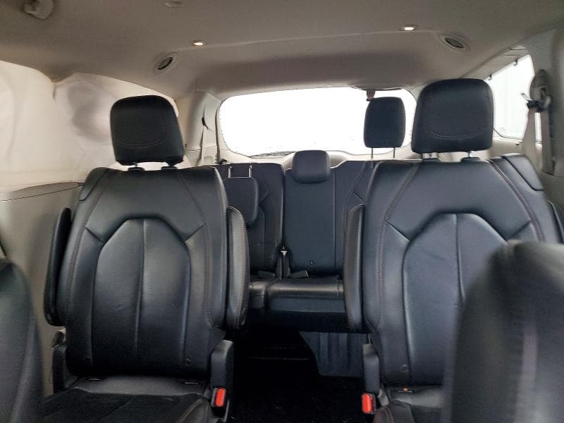 2019 CHRYSLER PACIFICA TOURING L 10