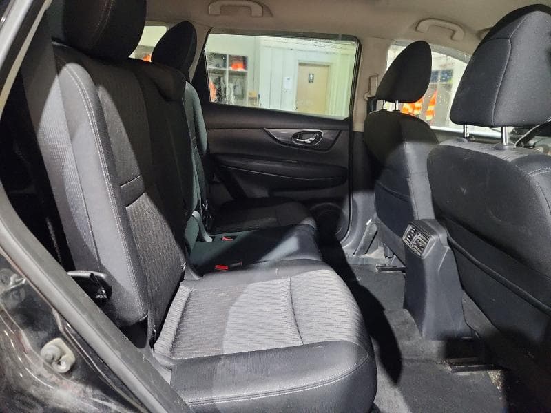 2018 NISSAN ROGUE SV 11
