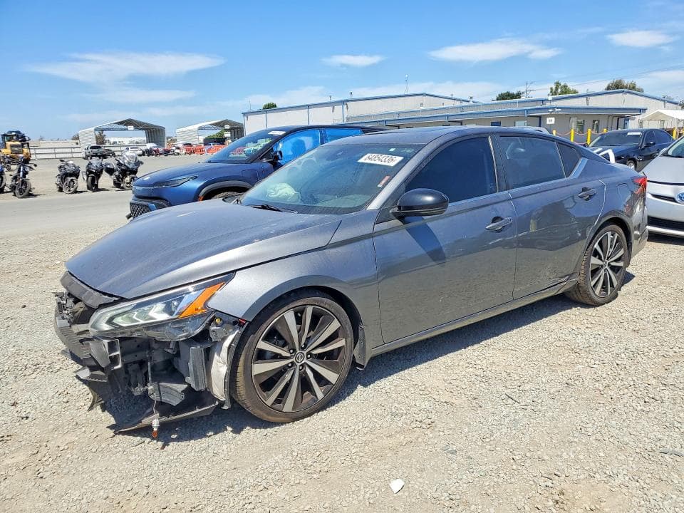 2020 NISSAN ALTIMA SR