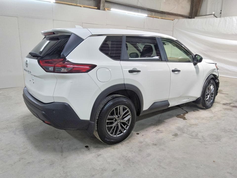 2021 NISSAN ROGUE S 3