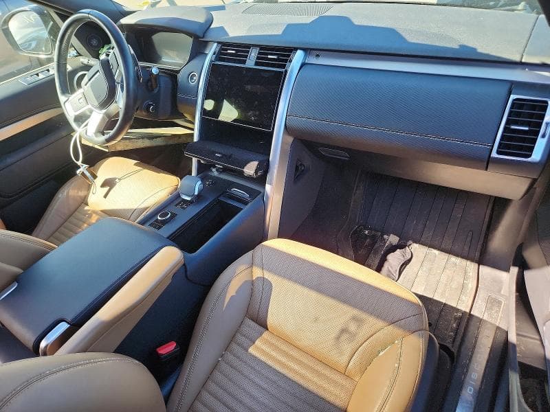 2024 LAND ROVER DISCOVERY DYNAMIC SE 8