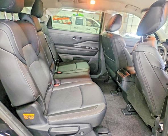 2026 NISSAN PATHFINDER SL 11