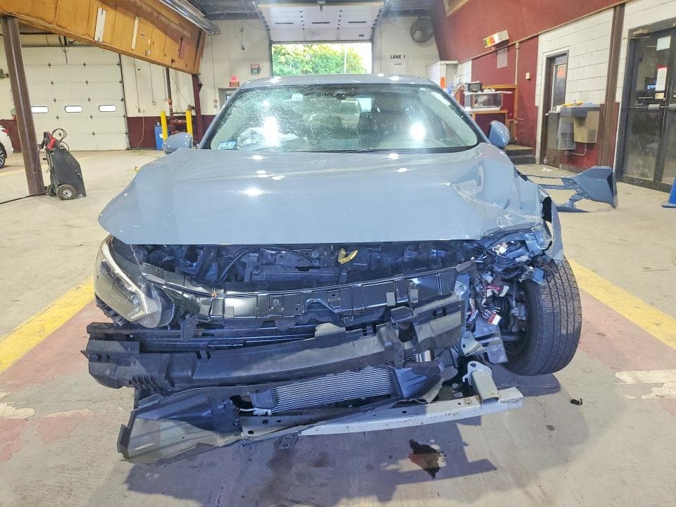 2024 NISSAN SENTRA SV 5
