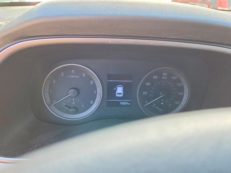 2019 HYUNDAI TUCSON SE 9