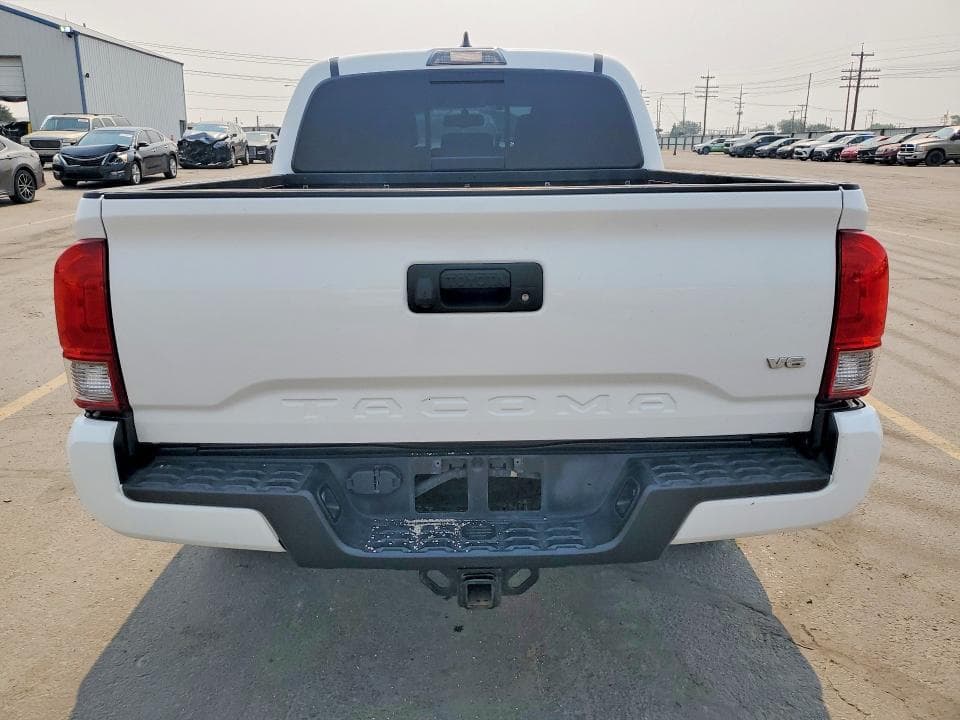 2017 TOYOTA TACOMA TRD SPORT 6