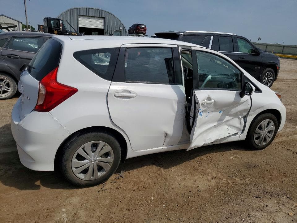 2019 NISSAN VERSA NOTE SV 3