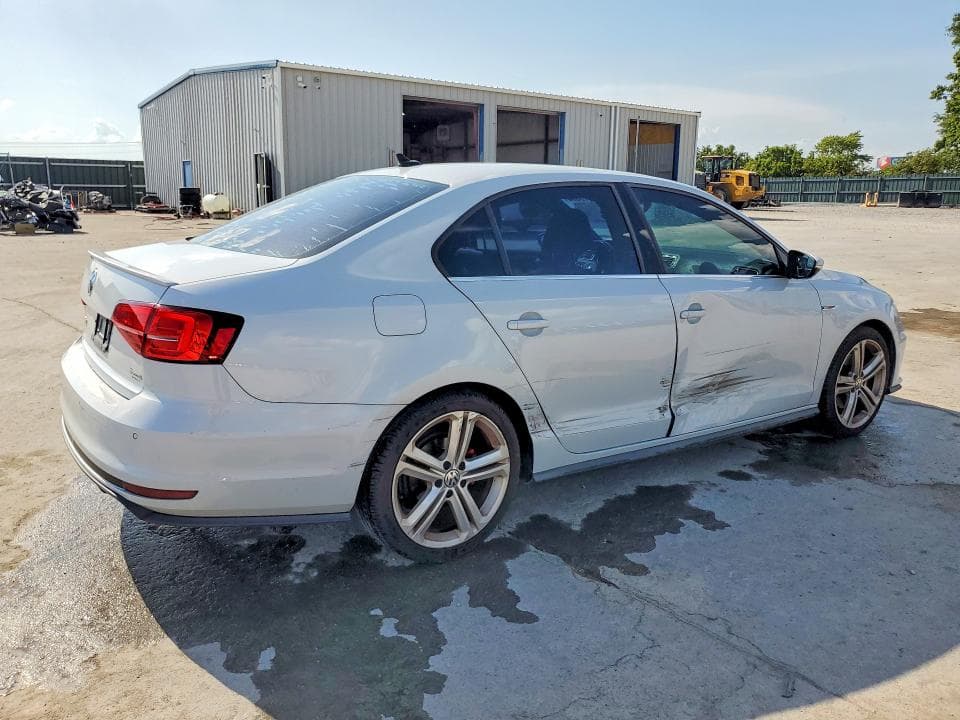 2017 VOLKSWAGEN JETTA GLI 3