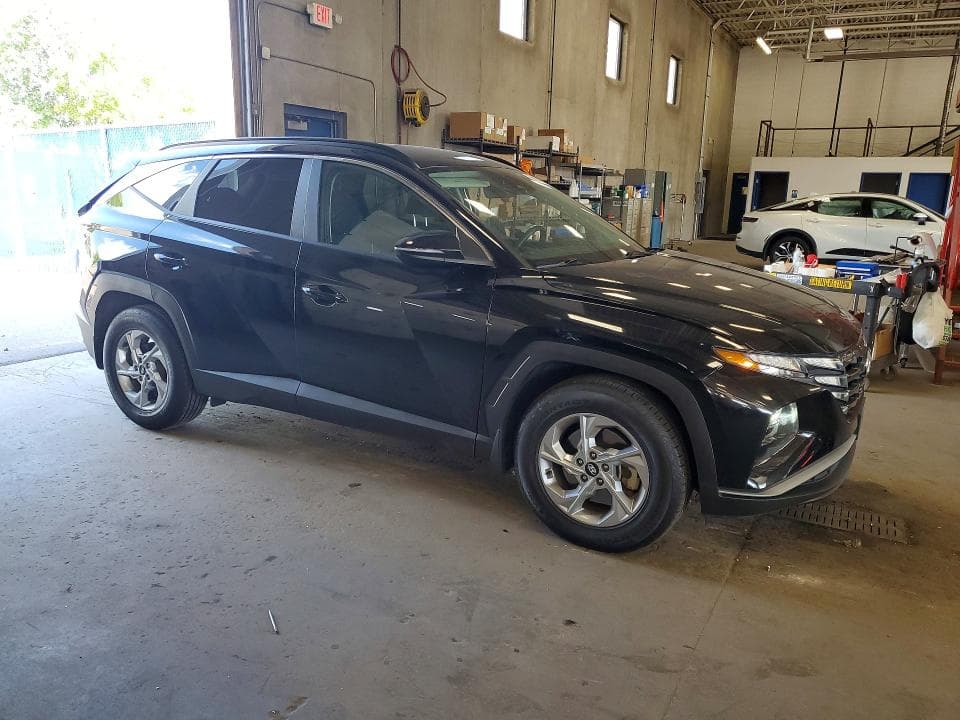 2022 HYUNDAI TUCSON SEL 4