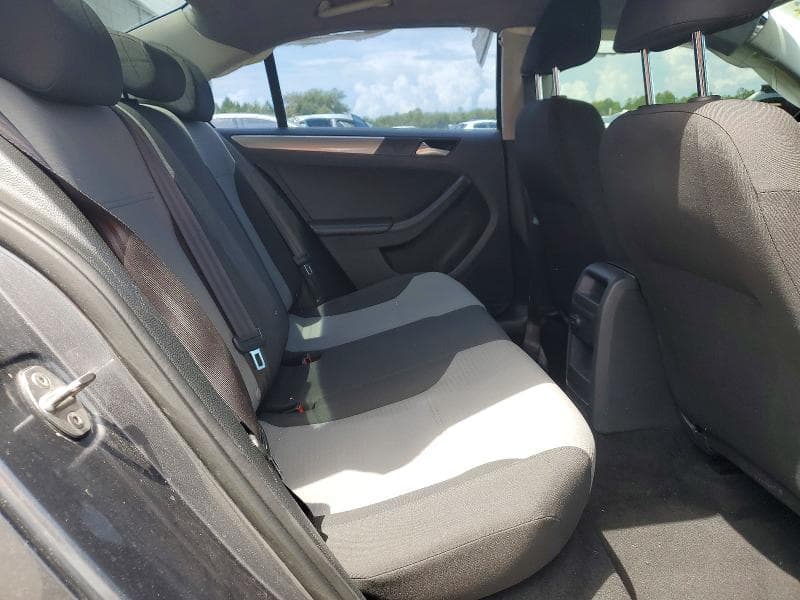 2018 VOLKSWAGEN JETTA S 10
