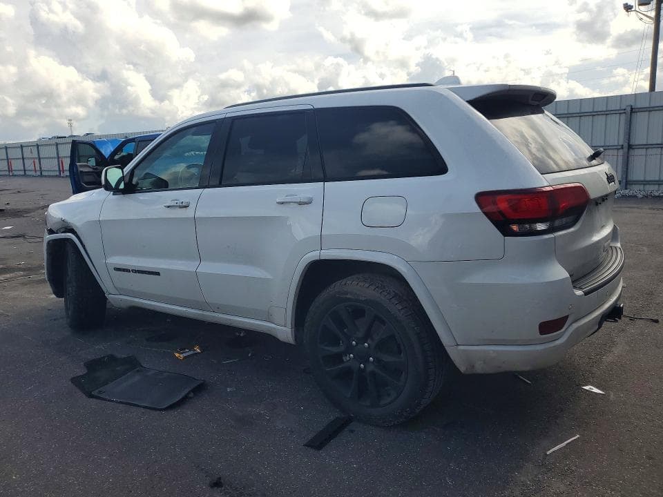 2019 JEEP GRAND CHEROKEE LAREDO 2