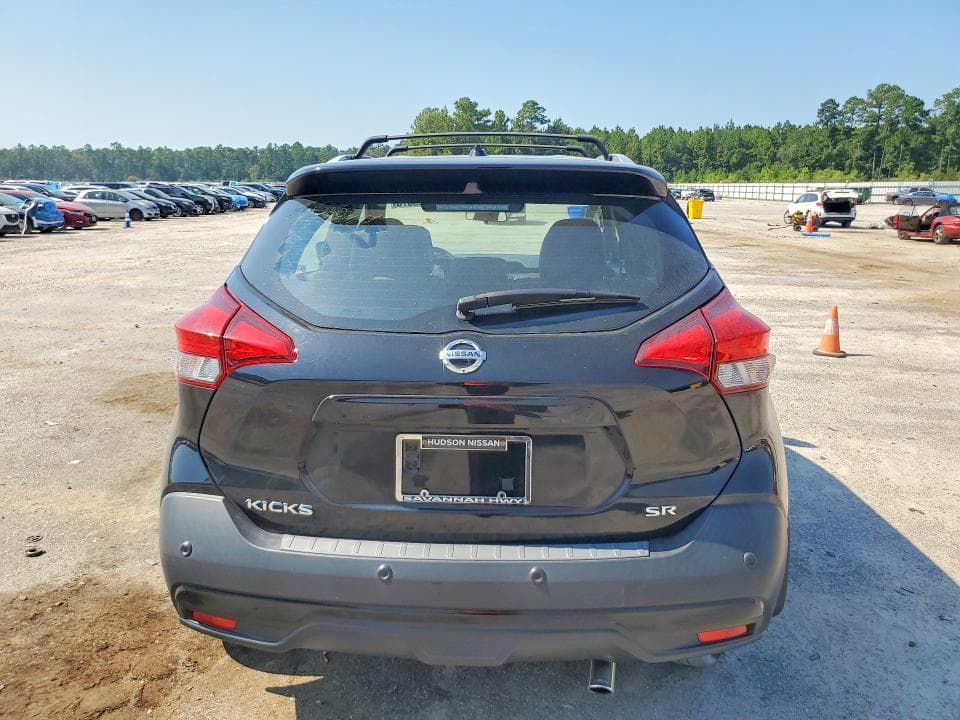 2020 NISSAN KICKS SR 6