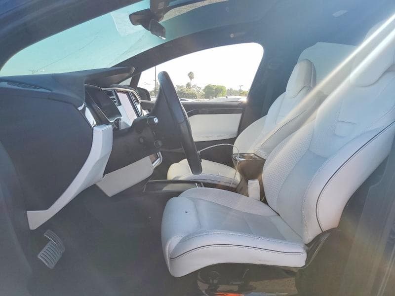 2017 TESLA MODEL X 7