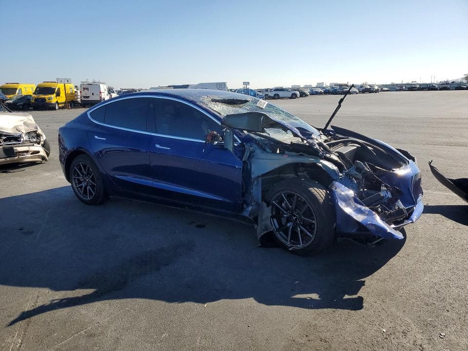 2020 TESLA MODEL 3 4