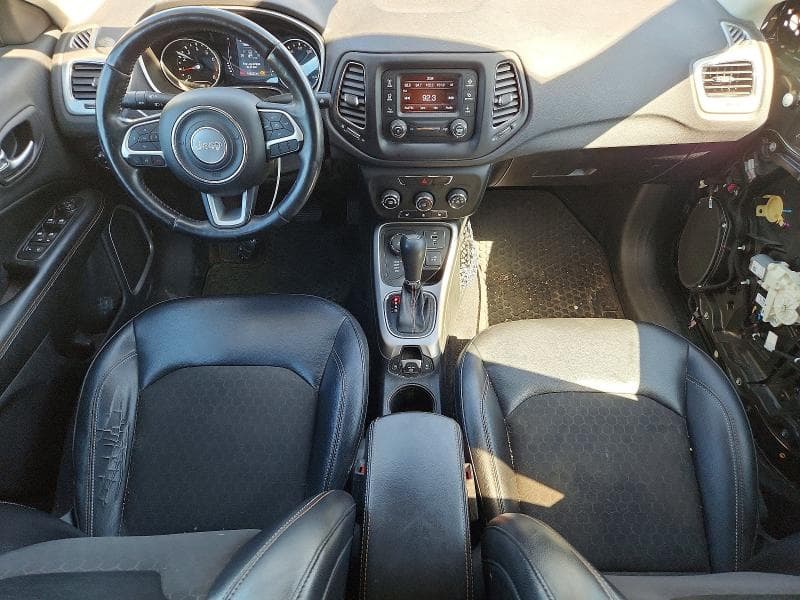 2017 JEEP COMPASS LATITUDE 8