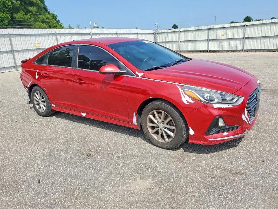 2018 HYUNDAI SONATA SE 4